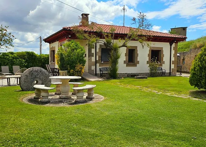 Legado De Zabala, Casa Rural
